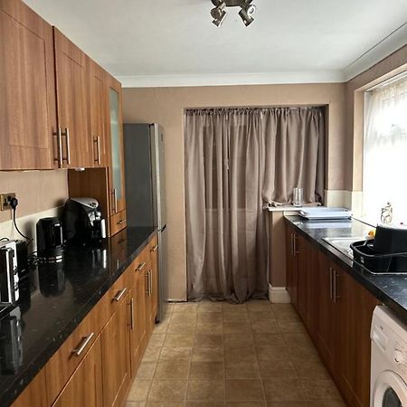 Village Rooms Marton-in-Cleveland Экстерьер фото